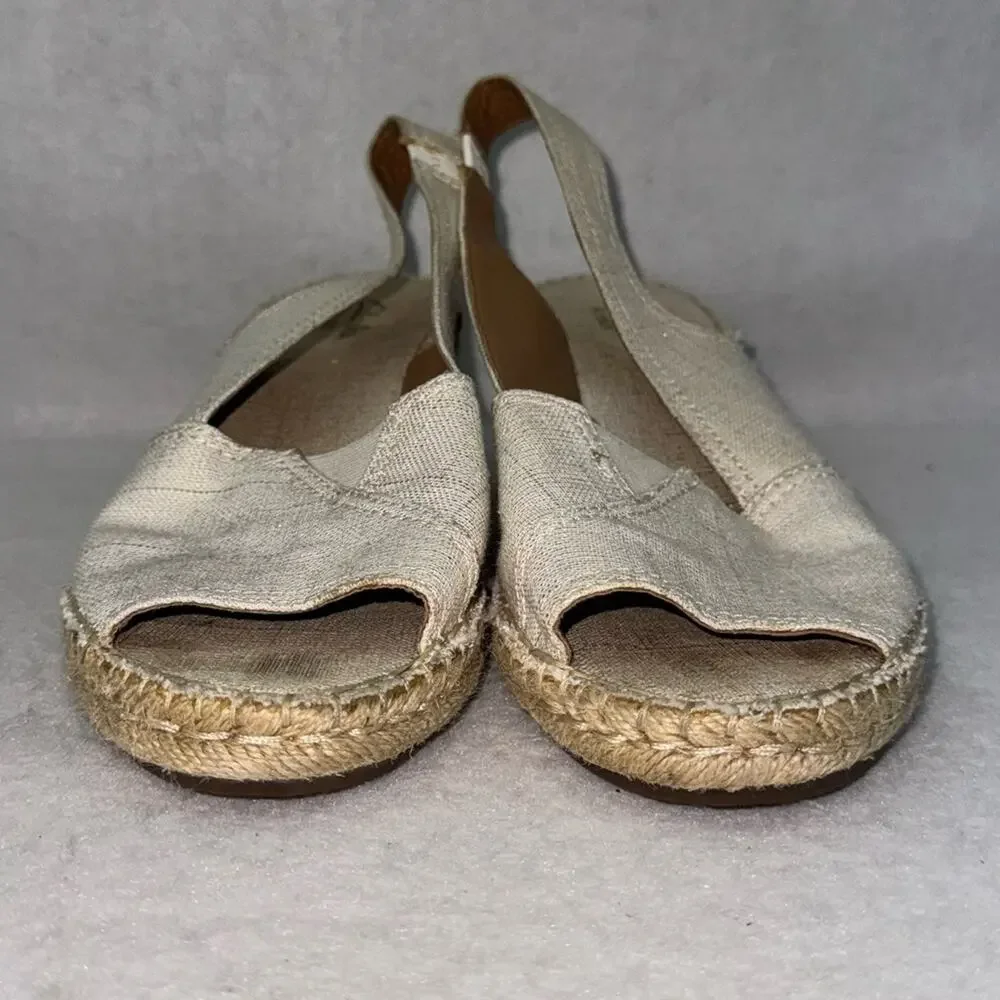 Women’s Clarks Artisan Peep Toe Sling Back Espadrilles Wedges Size 9 Gold